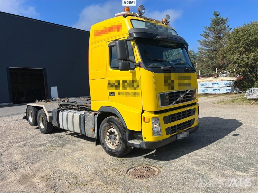 Volvo FH Hook truck Vrachtwagen met containersysteem