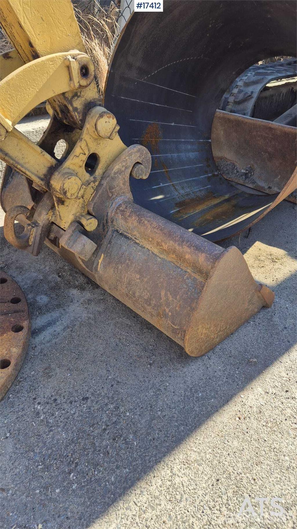 CAT 302.5 Minigraafmachines < 7t