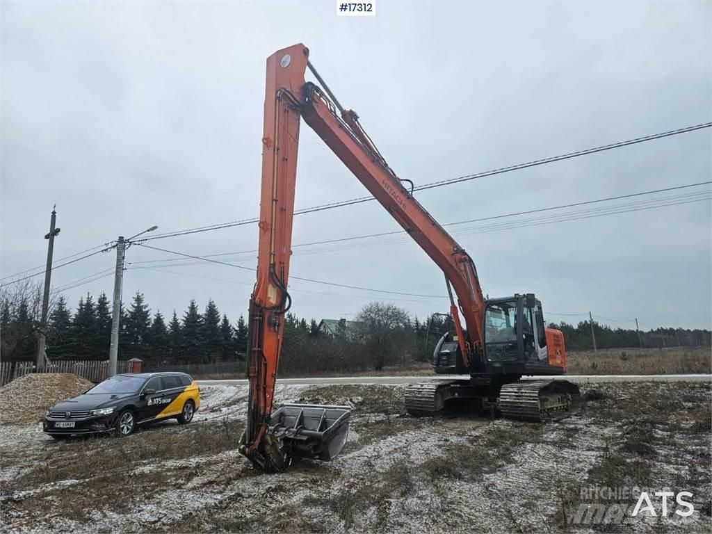 Hitachi ZX 225 US LC Rupsgraafmachines