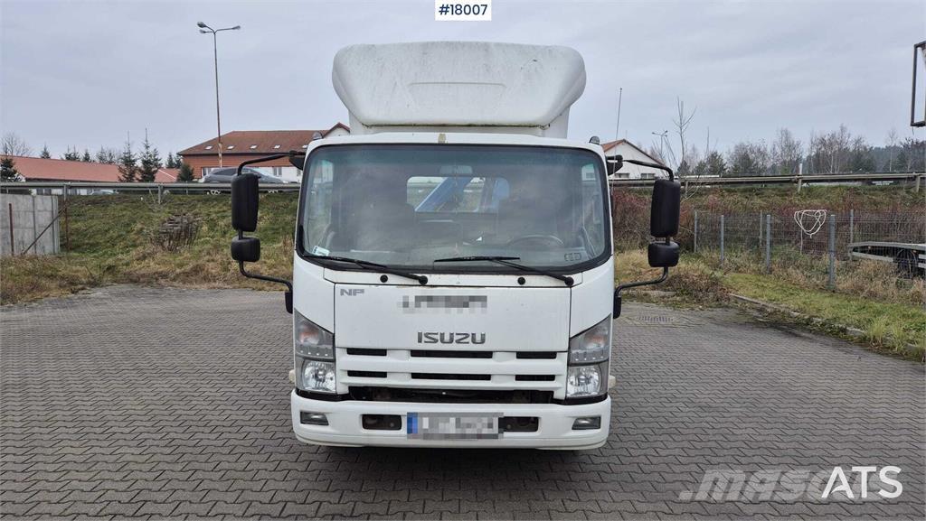 Isuzu N2R Vlakke laadvloer met kraan