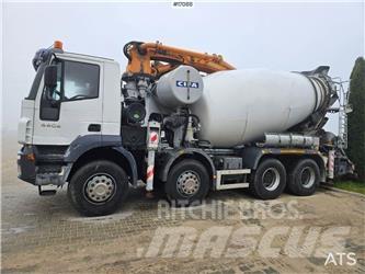 Iveco Trakker A440T Betonpomptrucks