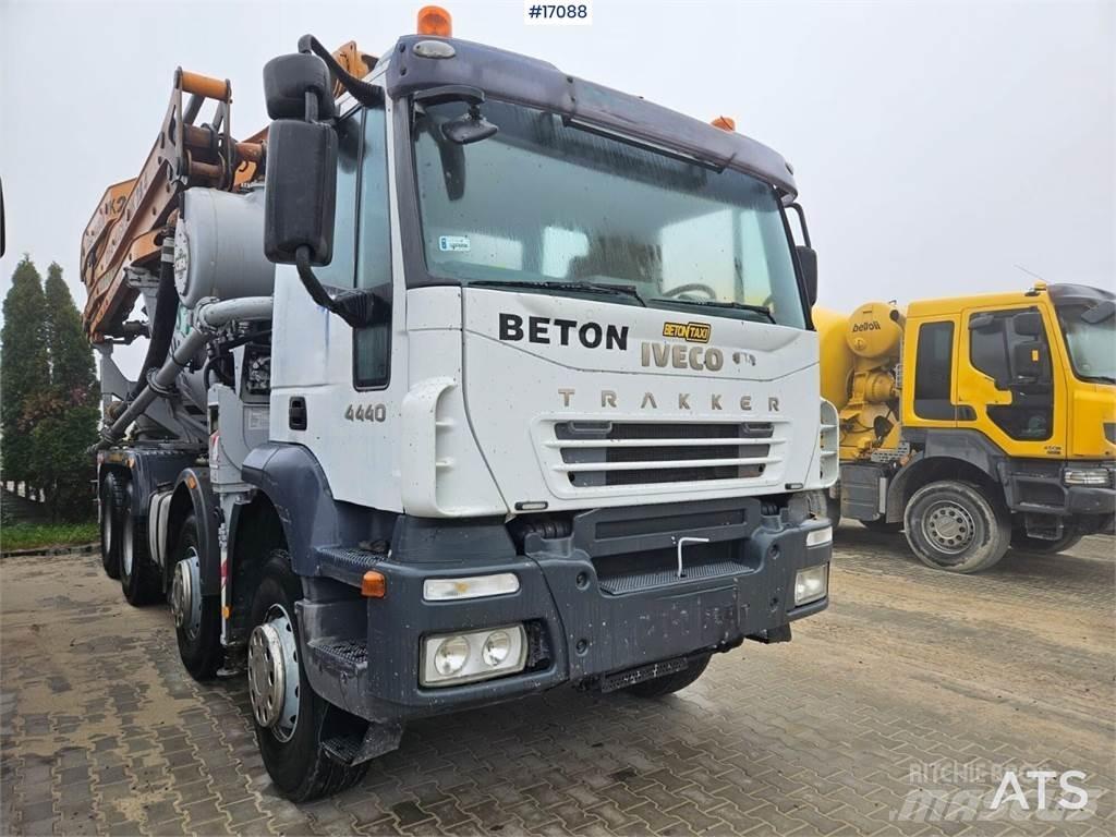 Iveco Trakker A440T Betonpomptrucks