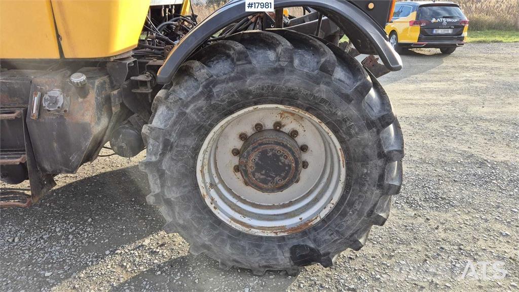 JCB FASTTRACK 3185 Tractoren