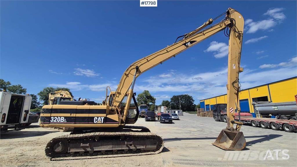 JCB JS 220 LONG Rupsgraafmachines