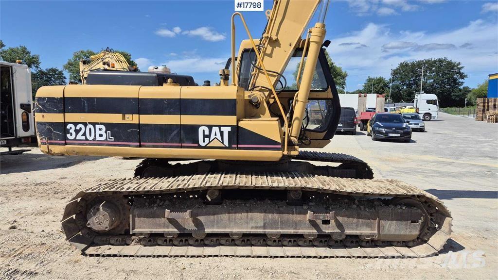 JCB JS 220 LONG Rupsgraafmachines
