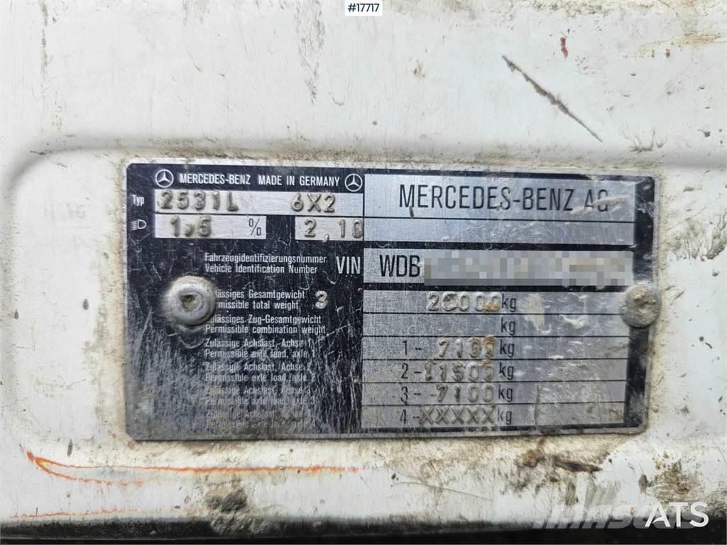 Mercedes-Benz 3734 Betonmixers