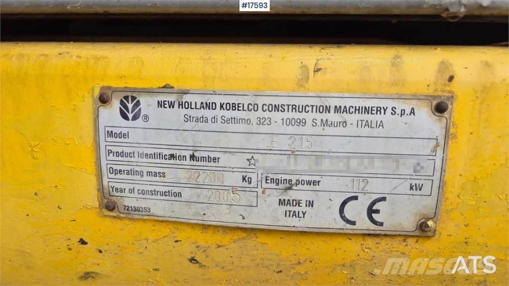 New Holland E215 Rupsgraafmachines