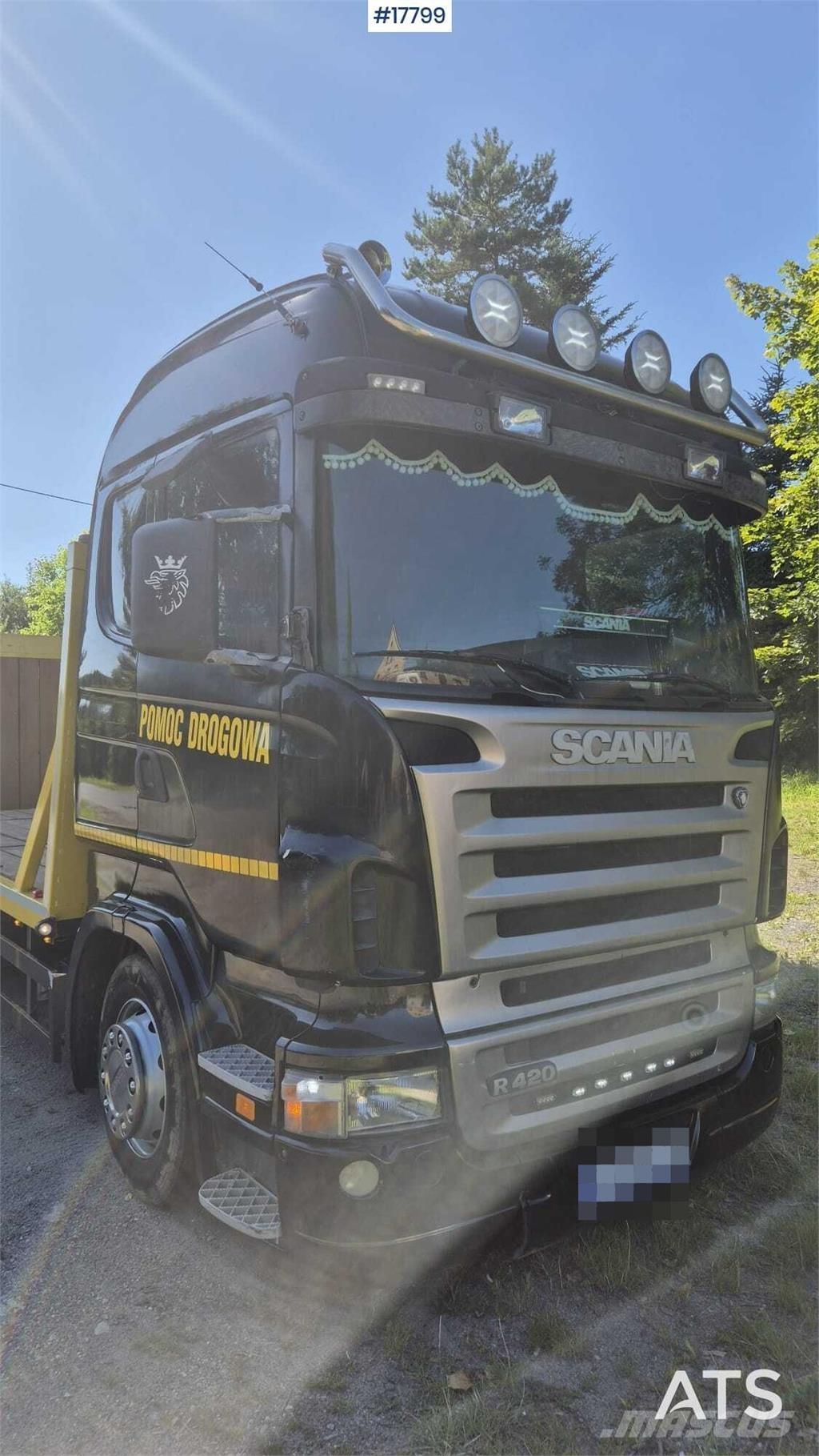 Scania R420 Vrachtwagen met vlakke laadvloer en lier