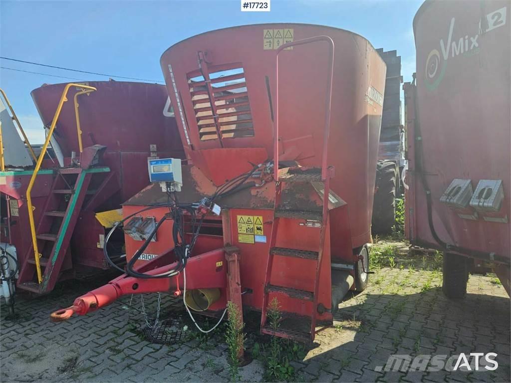 Trioliet SM-12 Voedermachines