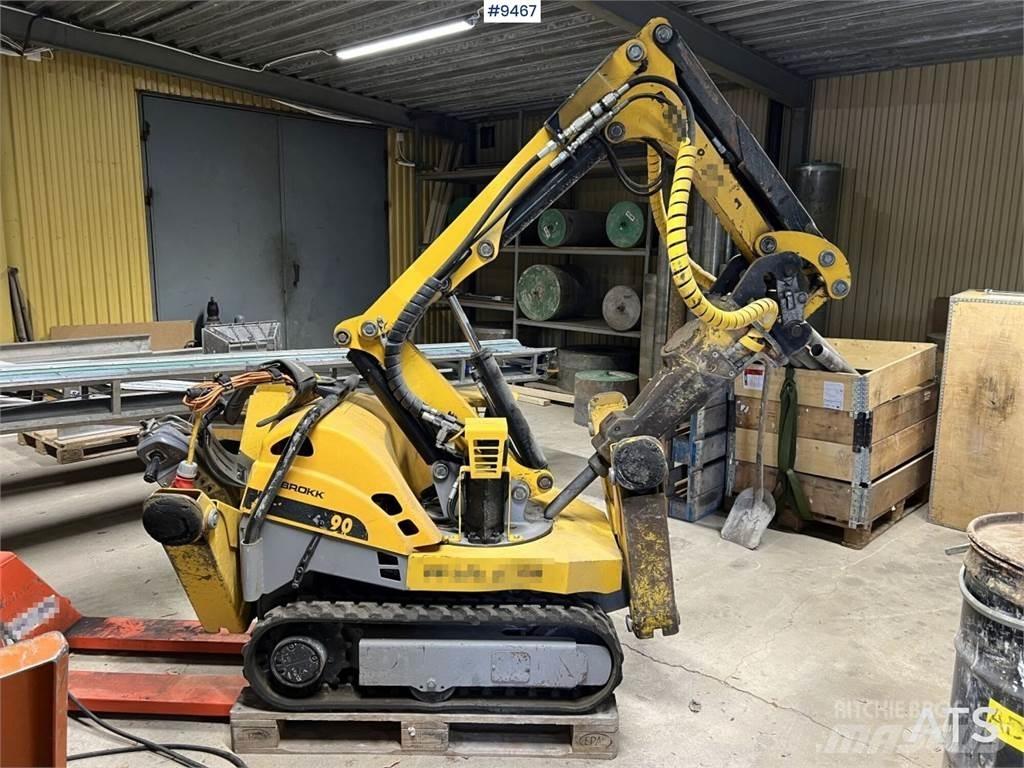 Brokk 90 Bouw - Overige