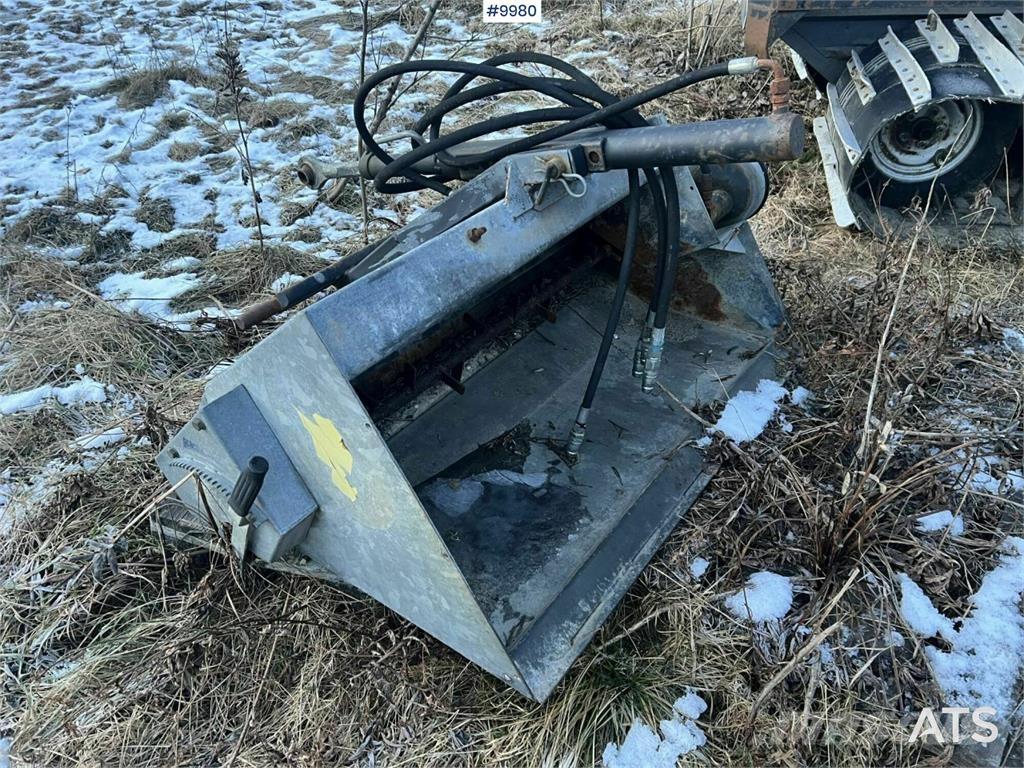 Fjärås 250-1100 Zand- en zoutstrooimachines