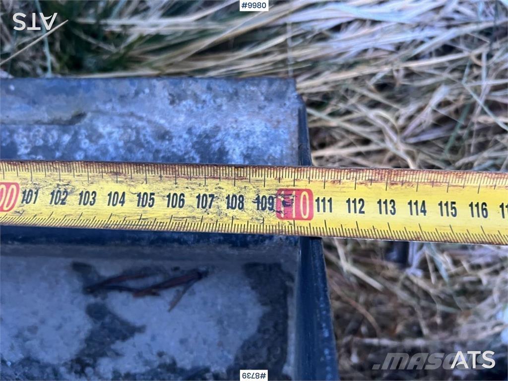 Fjärås 250-1100 Zand- en zoutstrooimachines