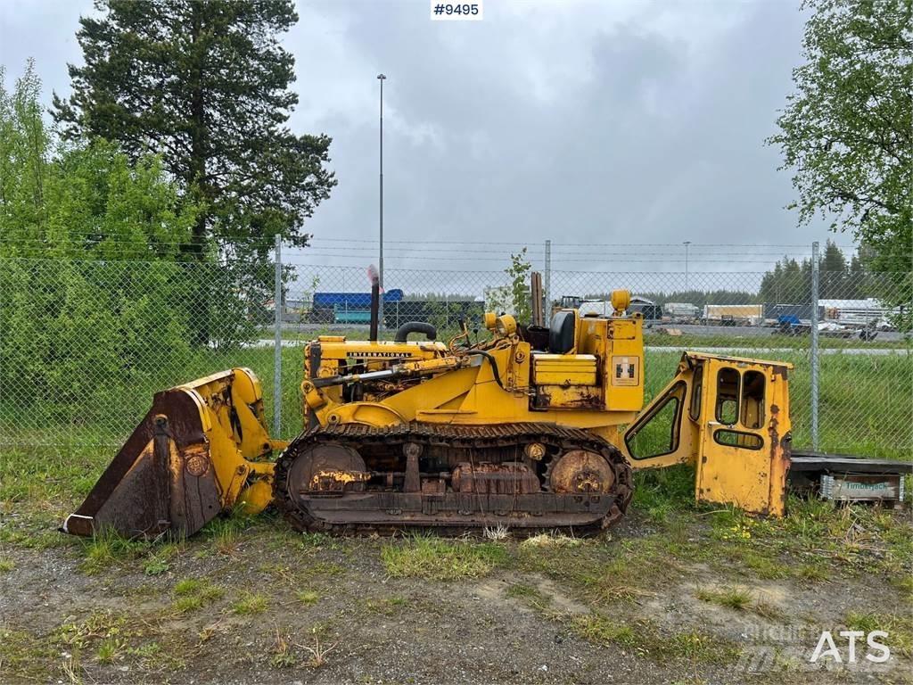 International L125 Rupsdozers