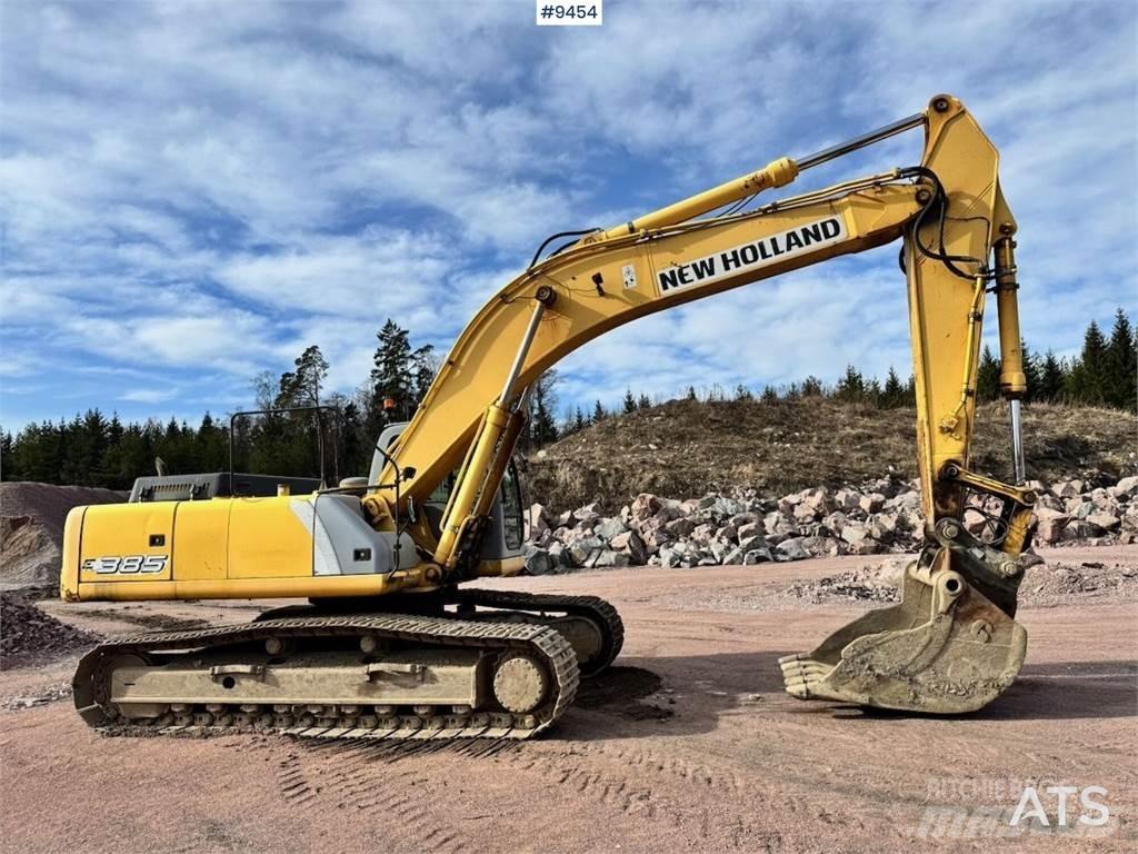 New Holland E385 Rupsgraafmachines