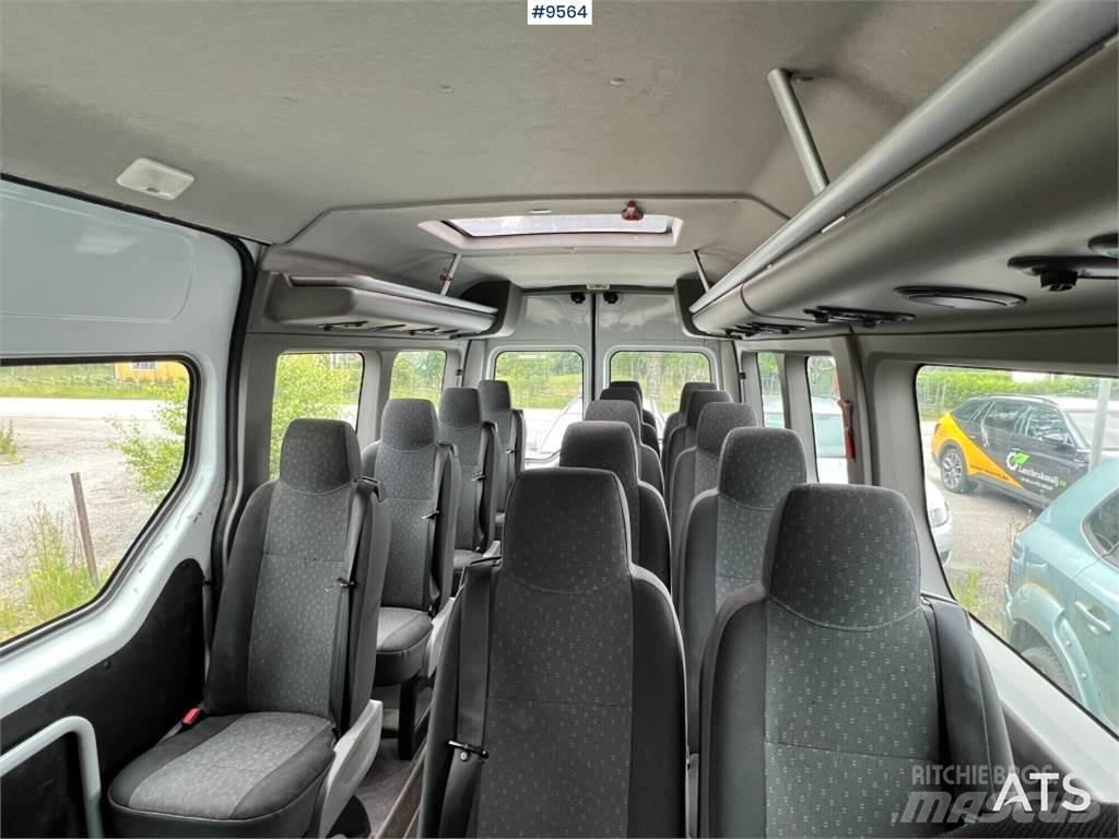 Opel Movano Minibussen