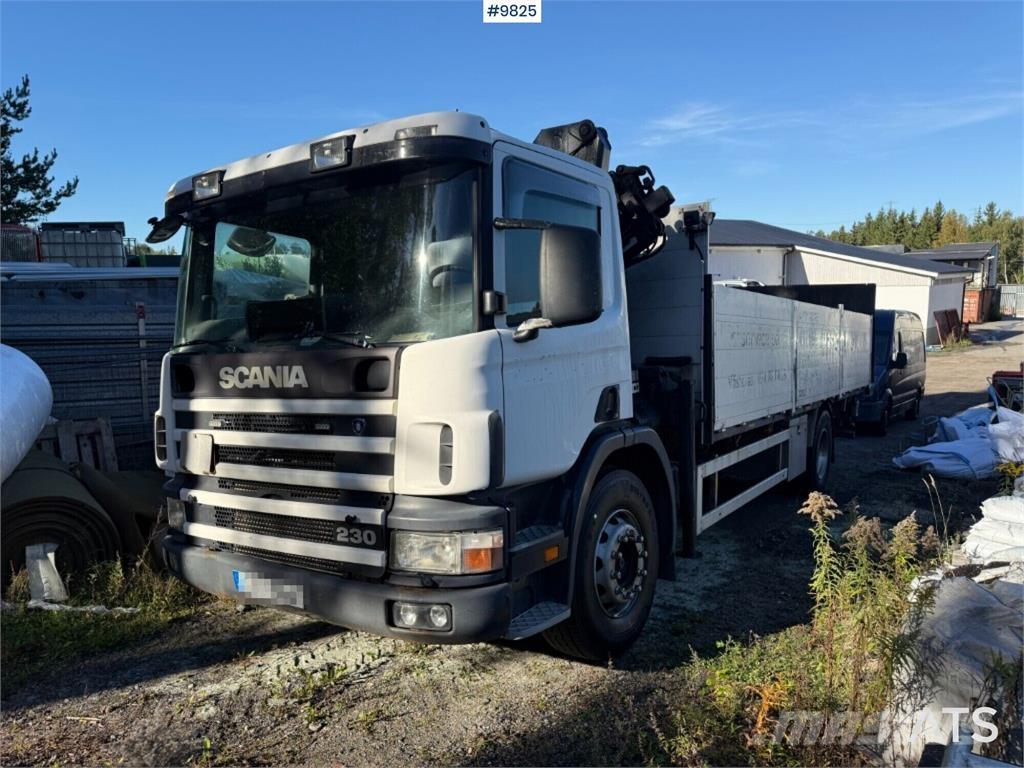 Scania P94GB4X2NZ230 Vlakke laadvloer met kraan