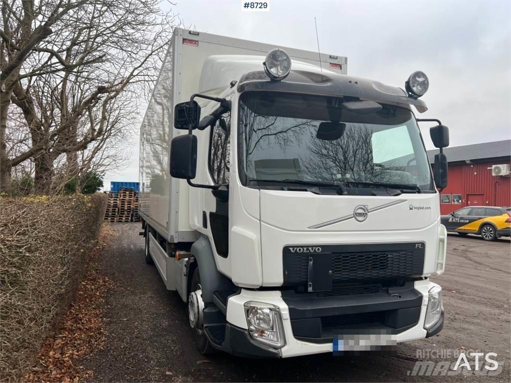 Volvo FL 42 R Bakwagens met gesloten opbouw