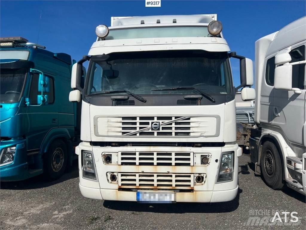 Volvo FM 340 4X2 Bakwagens met gesloten opbouw
