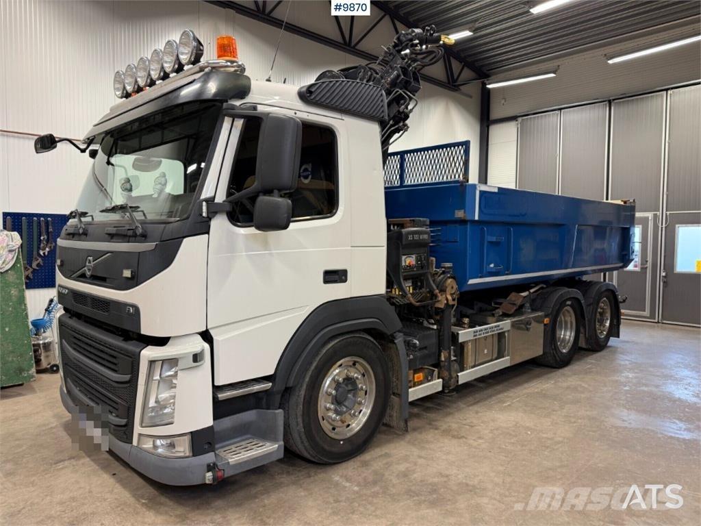 Volvo FM 420 Vlakke laadvloer met kraan