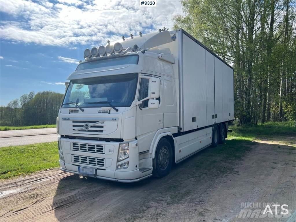 Volvo FM 6x2 Bakwagens met gesloten opbouw