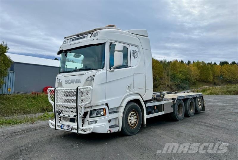 Scania R500 Vrachtwagen met containersysteem
