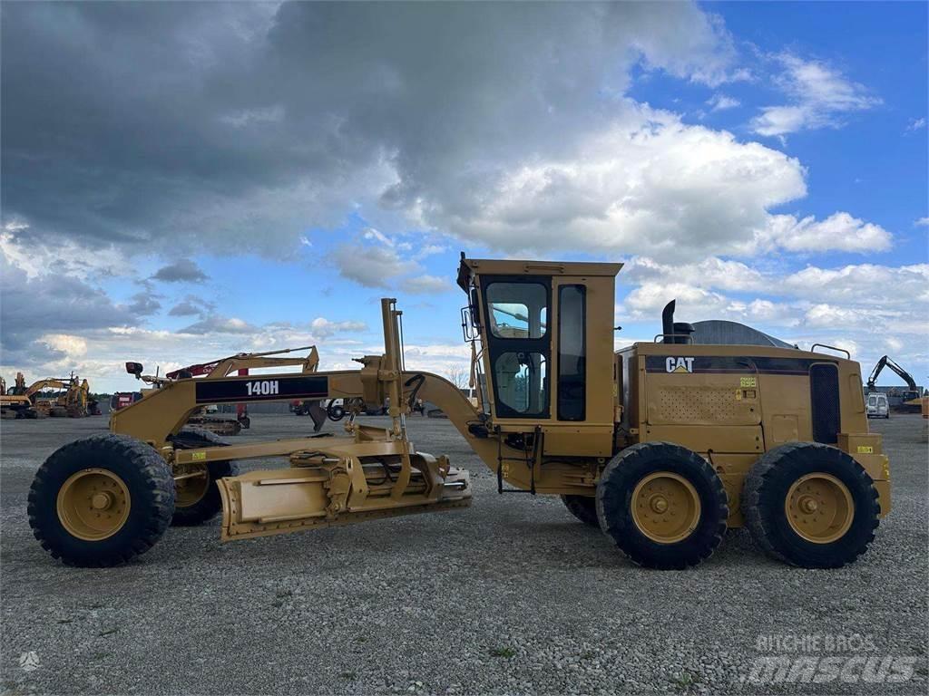 CAT 140 H Graders
