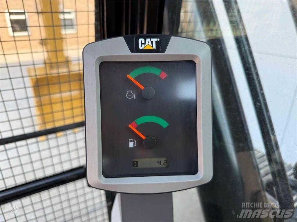 CAT 320D3 Rupsgraafmachines