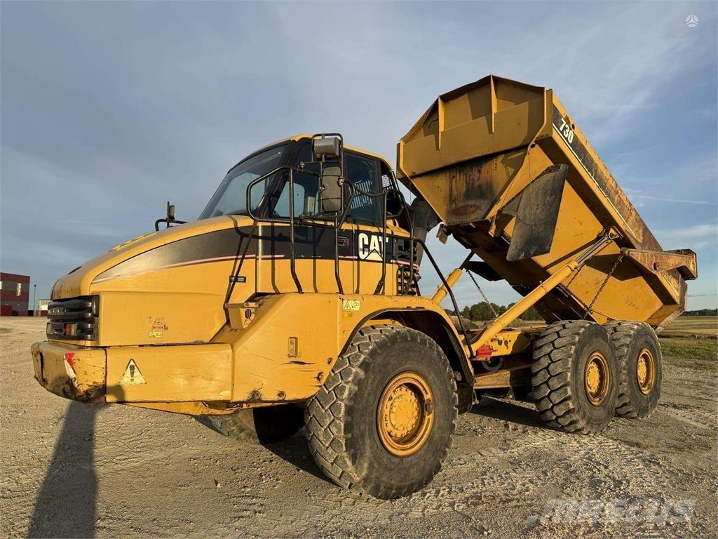 CAT 730 Knik dumptrucks