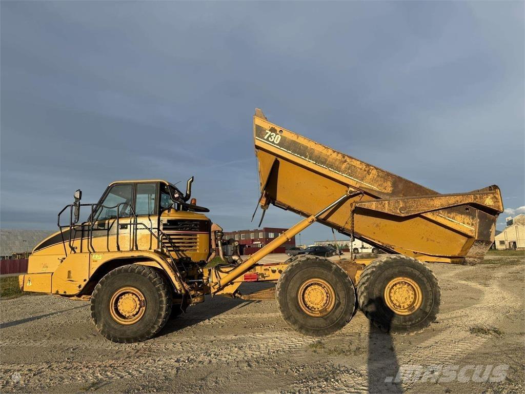 CAT 730 Knik dumptrucks