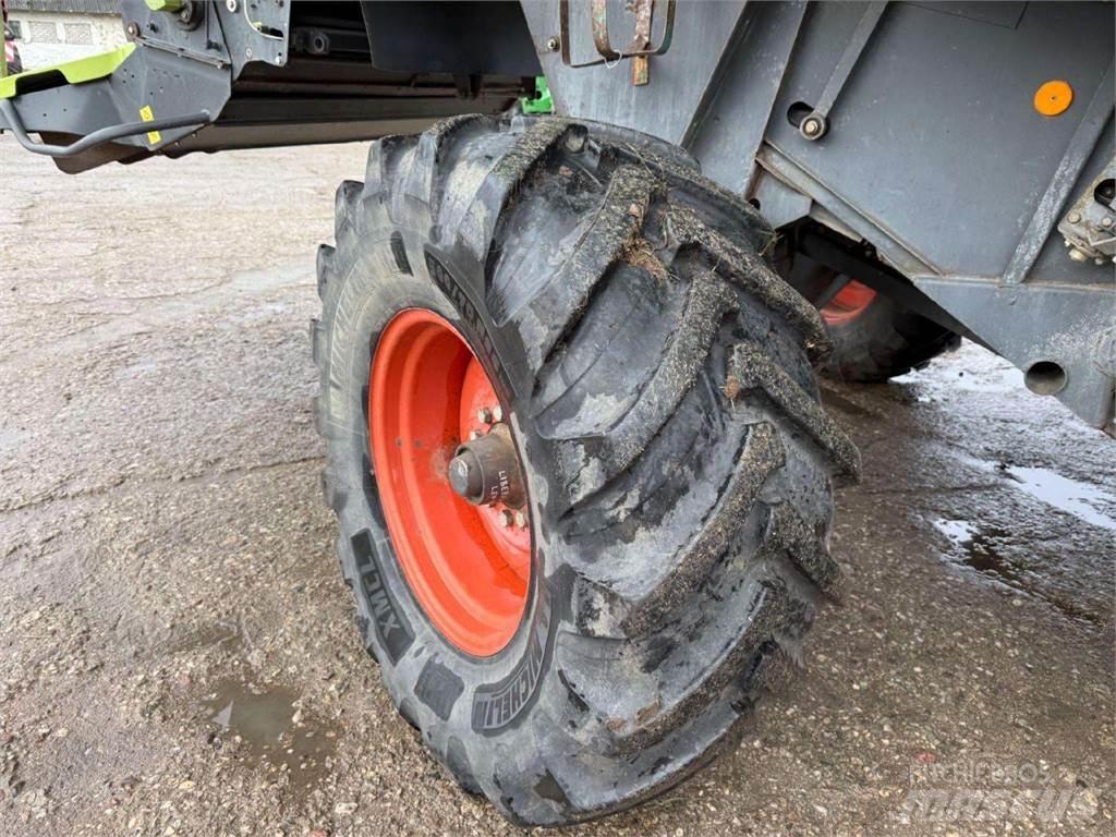 CLAAS LEXION 480 Maaidorsmachines