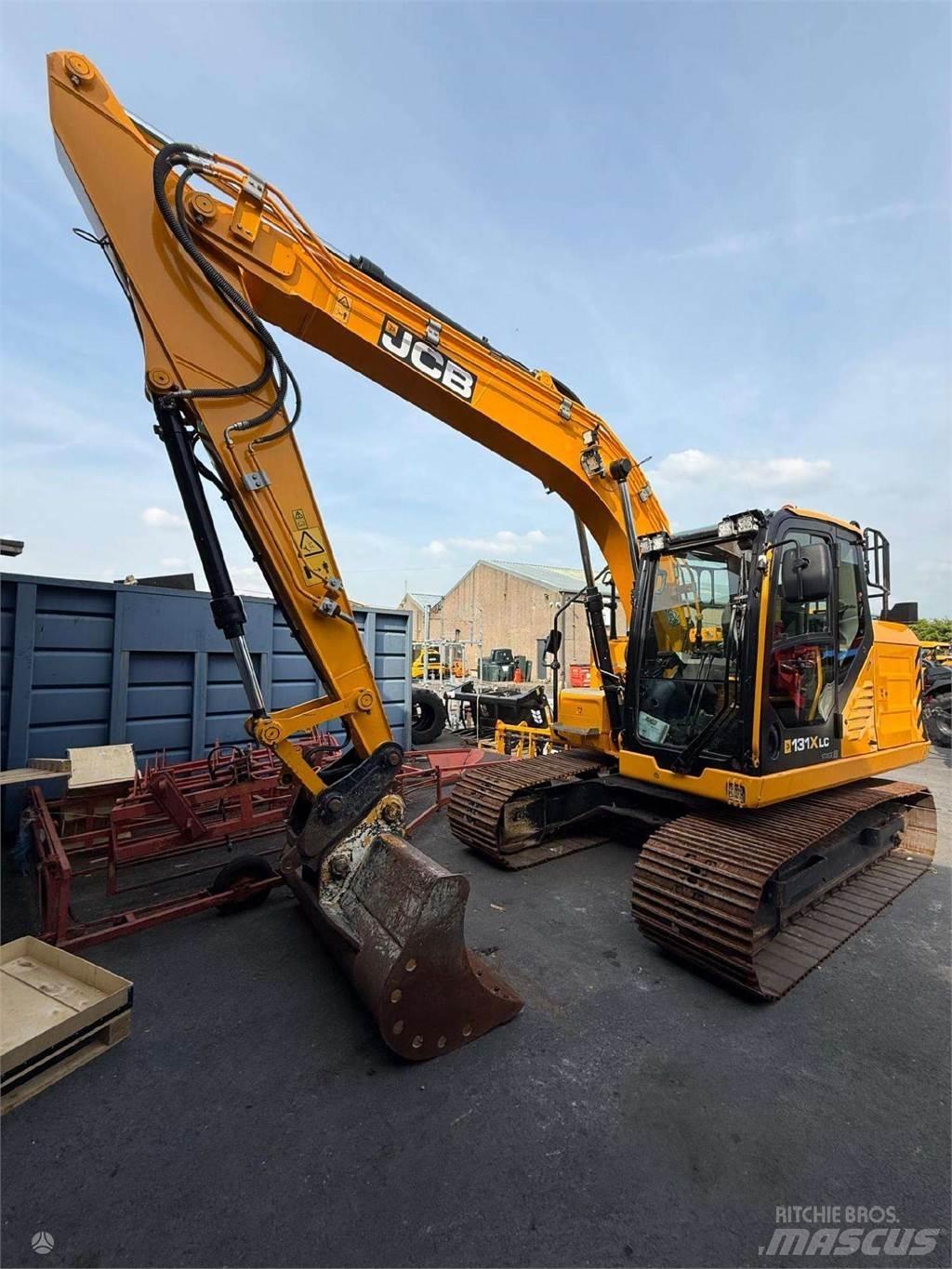 JCB 131X L SV Rupsgraafmachines
