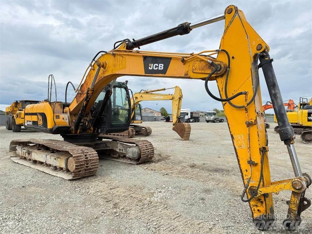 JCB JS 220 LC Rupsgraafmachines