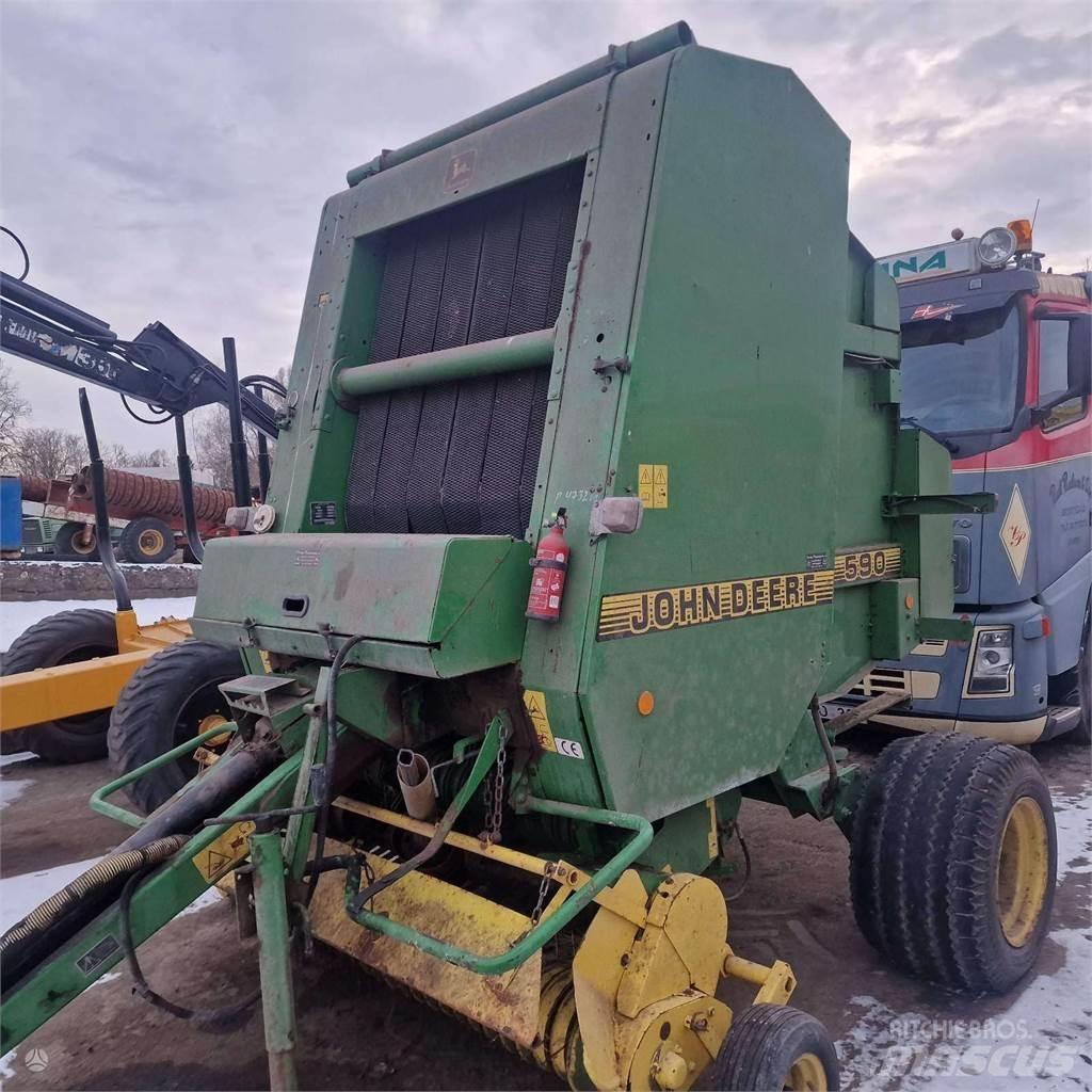 John Deere 590 Ronde-balenpersen