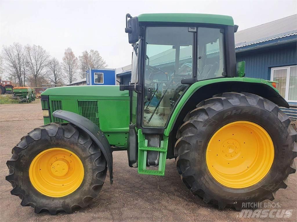 John Deere 6210 Tractoren