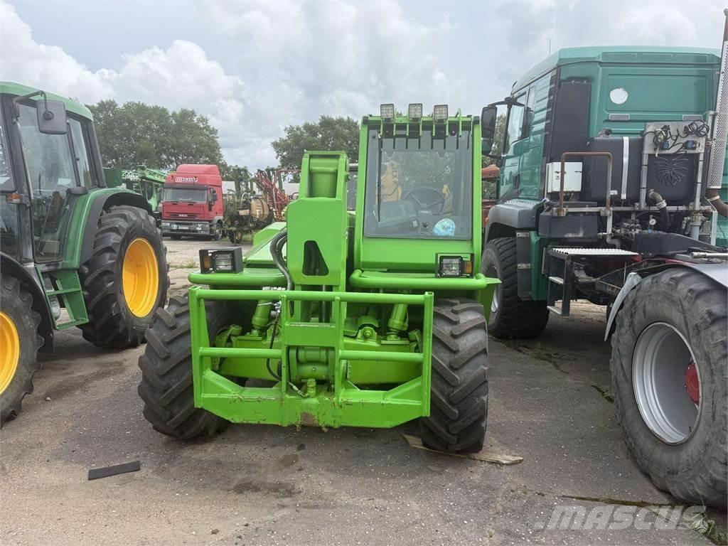 Merlo P60,6 EVS Voorladers en gravers