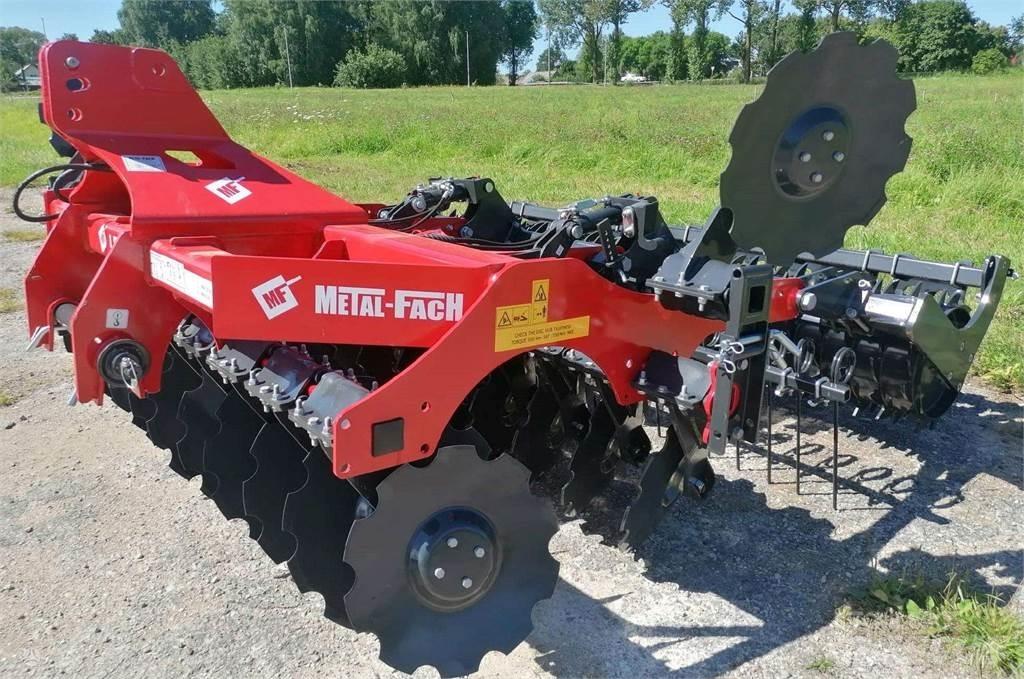 Metal-Fach U 740 Cultivatoren