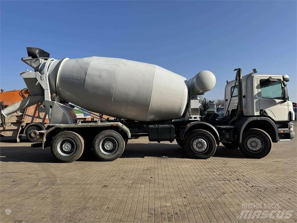Scania P124 8x4 Betonmixers en pompen