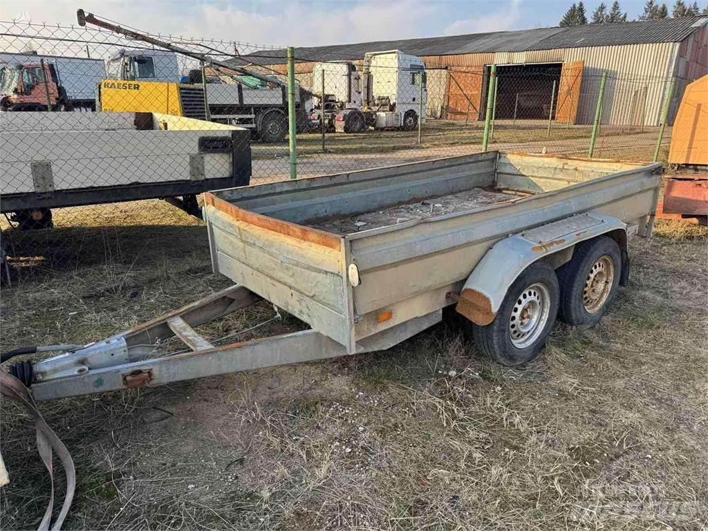 Tauras 2502-01 Aanhangwagens