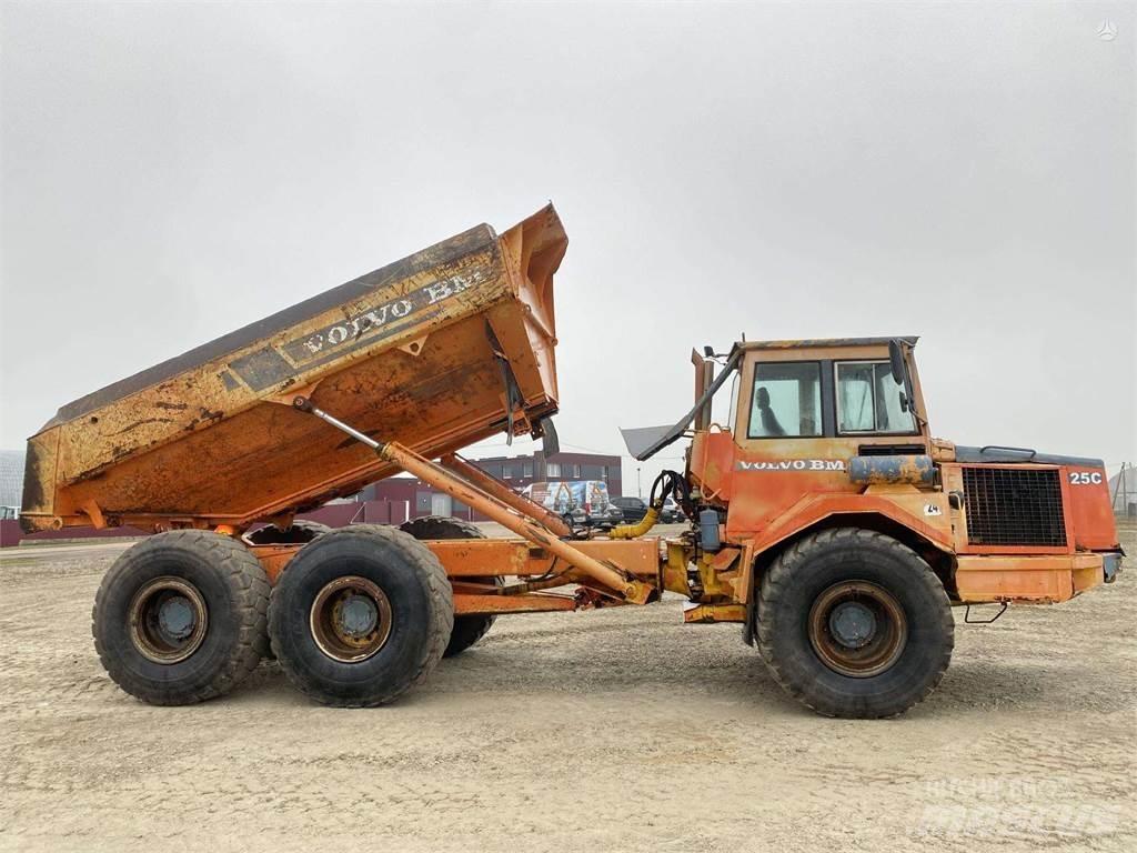 Volvo A25C , Nr.1 Knik dumptrucks