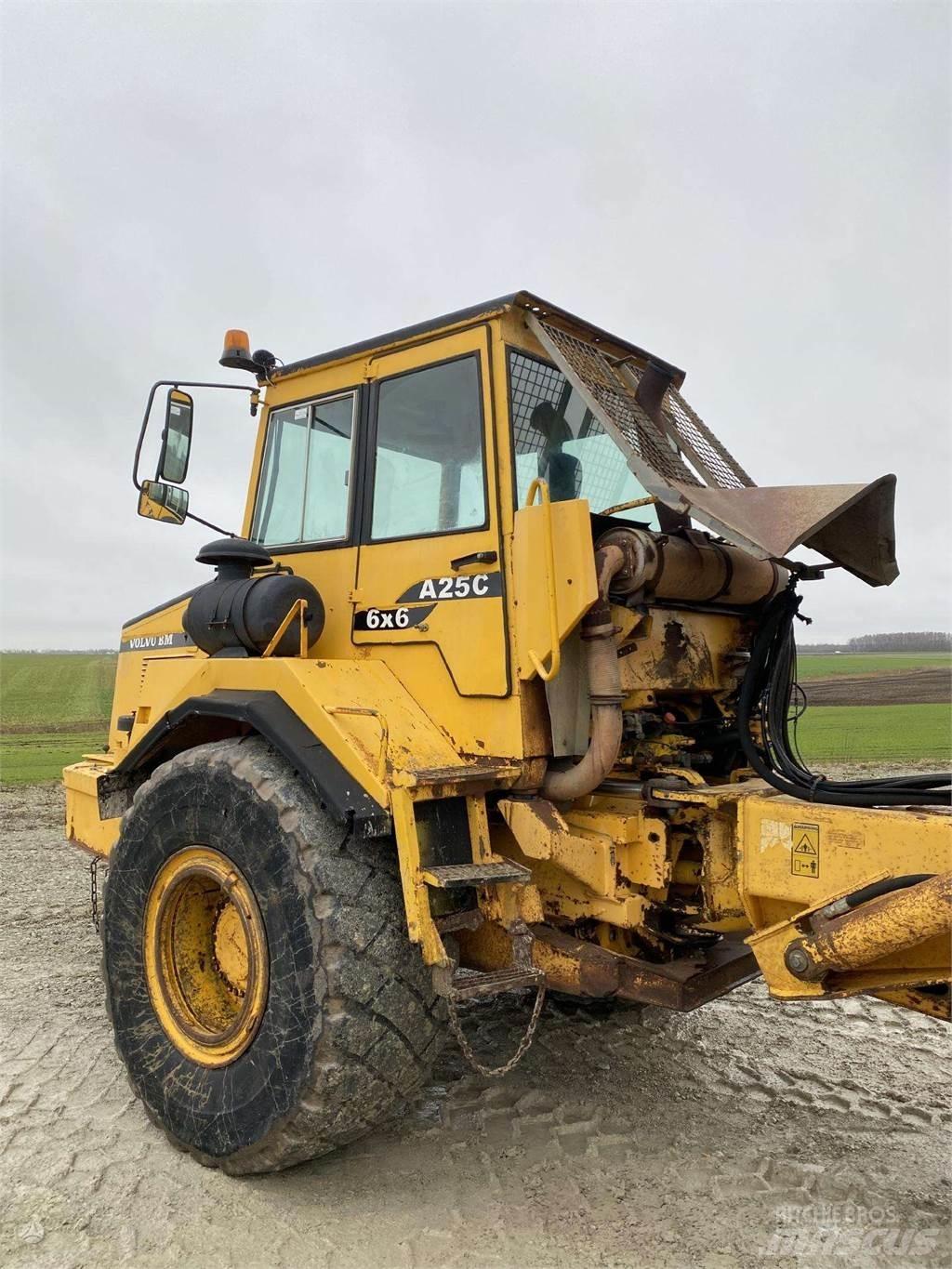 Volvo A25C , Nr.2 Knik dumptrucks