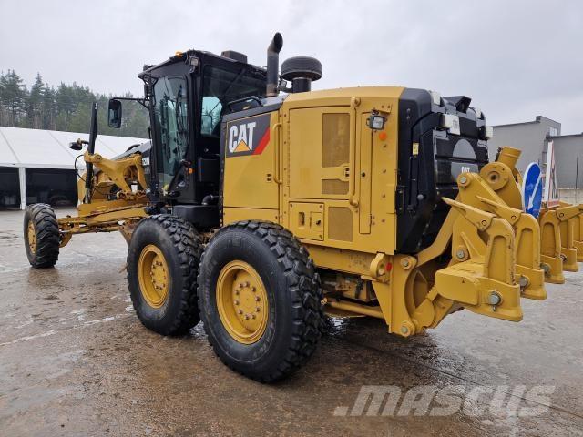 CAT 12M Graders