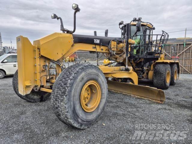 CAT 16M Graders