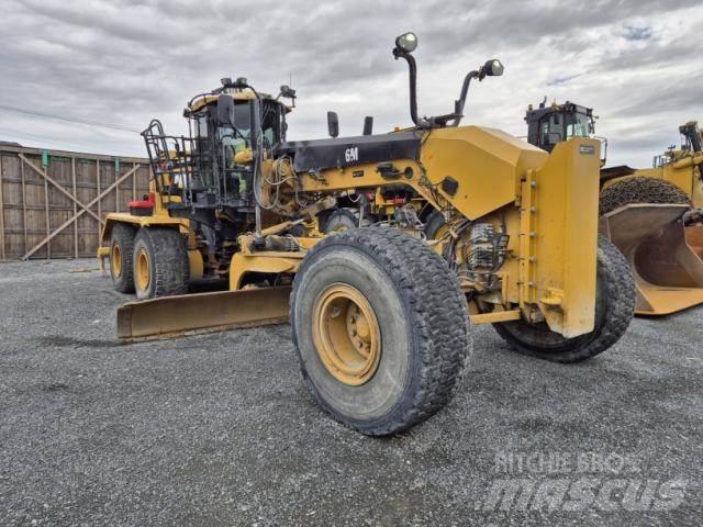 CAT 16M Graders