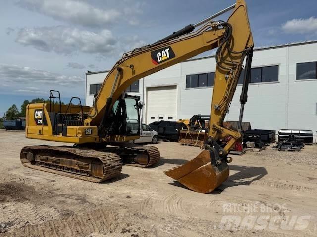 CAT 320 Rupsgraafmachines