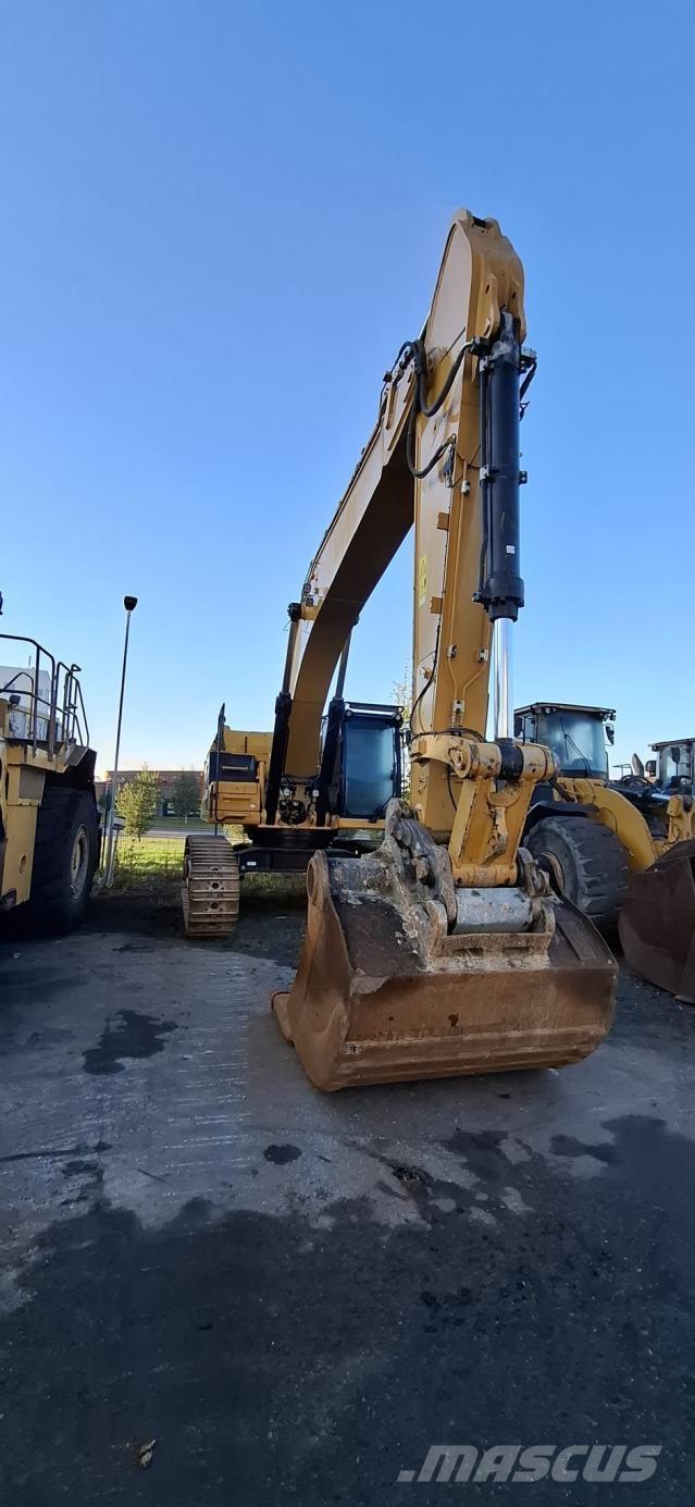 CAT 352 Rupsgraafmachines