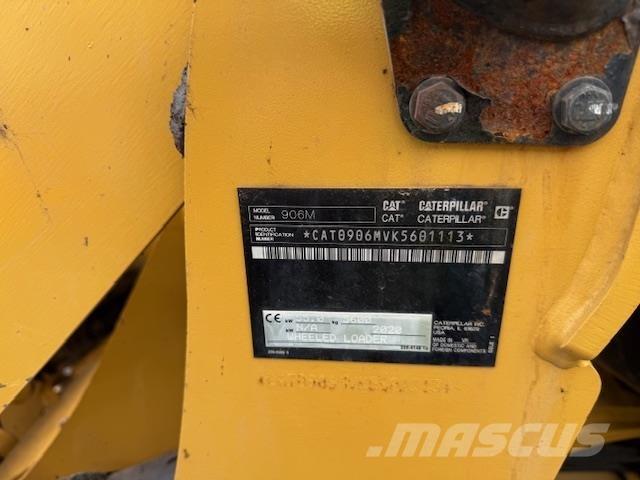 CAT 906M Wielladers