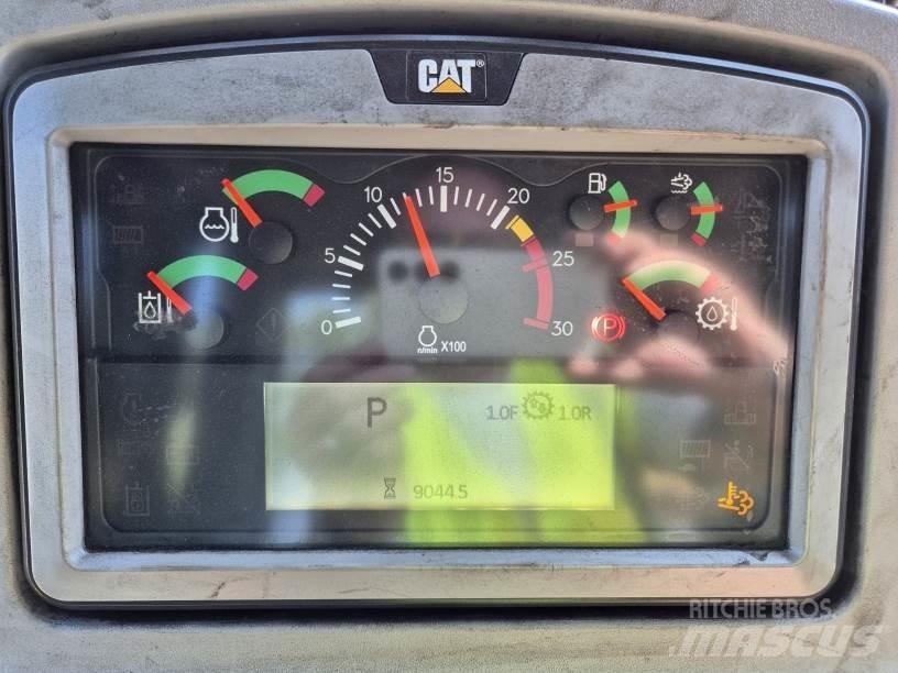 CAT D9T Rupsdozers