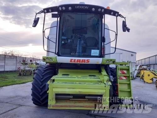 CLAAS Lexion 670 Maaidorsmachines