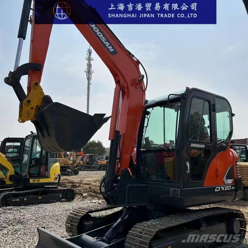Doosan DX 60 Rupsgraafmachines