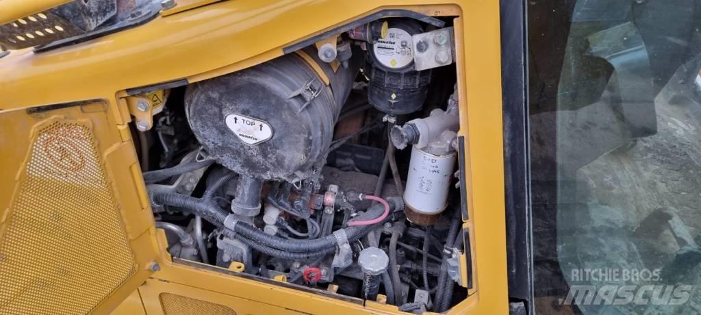 Komatsu D 61 PXI-24 Rupsdozers